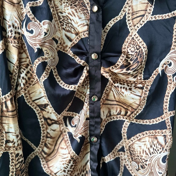 Milk & Honey Button Up Chain Animal Print Blouse - Picture 12 of 12